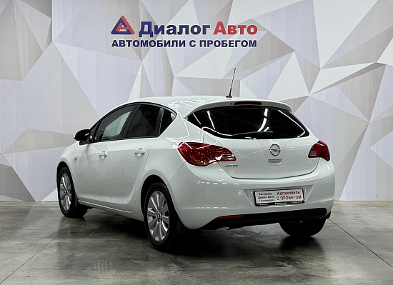 Opel Astra Enjoy, 2012 года, пробег 93909 км