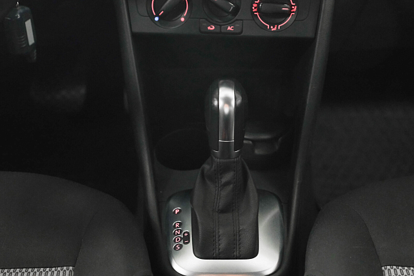 Volkswagen Polo Comfortline, 2014 года, пробег 88200 км