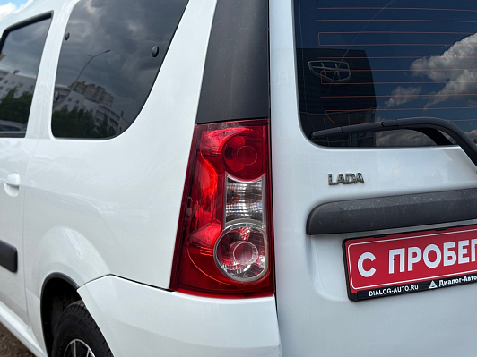 Lada (ВАЗ) Largus, 2013 года, пробег 221515 км