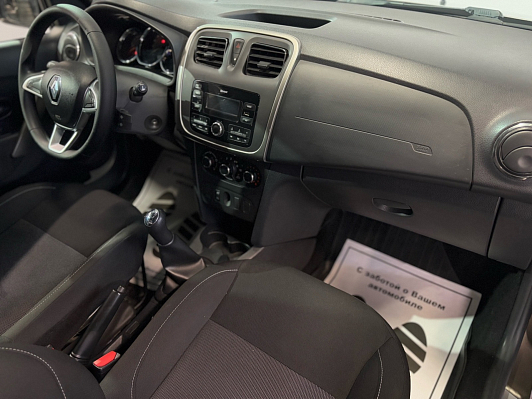 Renault Sandero Stepway Drive, 2019 года, пробег 68000 км