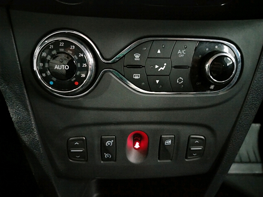 Renault Sandero Stepway Drive, 2018 года, пробег 162793 км