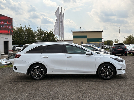 Kia Ceed Luxe, 2022 года, пробег 83397 км