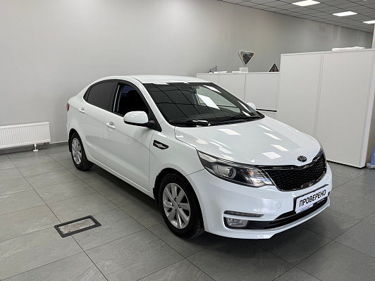 Kia Rio, 2017 года, пробег 125000 км
