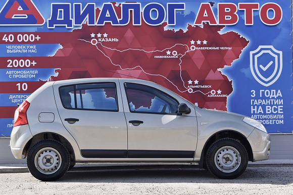 Renault Sandero Expression, 2012 года, пробег 153169 км
