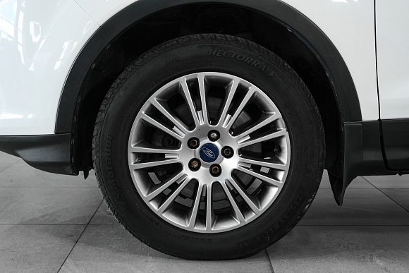 Ford Kuga Titanium, 2013 года, пробег 113700 км