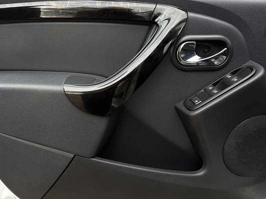 Lada (ВАЗ) Largus Luxe 5 мест Prestige, 2021 года, пробег 92795 км