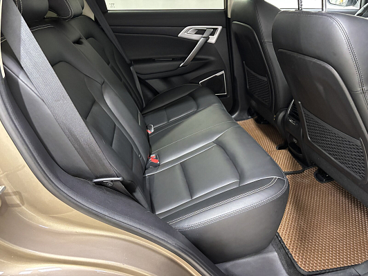 Geely Atlas Luxury, 2019 года, пробег 110392 км