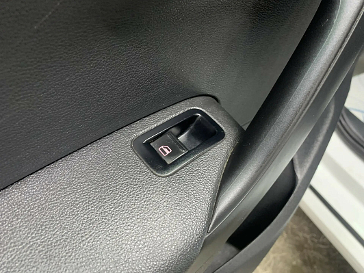 Volkswagen Polo CONNECT, 2019 года, пробег 105506 км