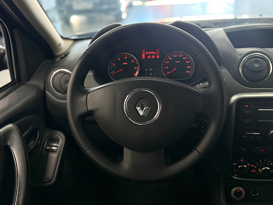 Renault Duster LE Adventure, 2013 года, пробег 243934 км