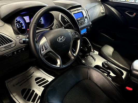 Hyundai ix35 Comfort + Navi, 2011 года, пробег 162000 км