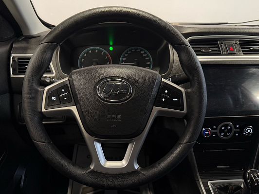 Lifan Solano Luxury, 2017 года, пробег 104034 км