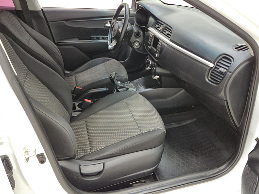 Kia Rio Comfort, 2017 года, пробег 103090 км