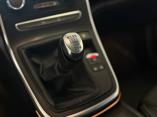 Renault Scenic, 2019 года, пробег 155609 км