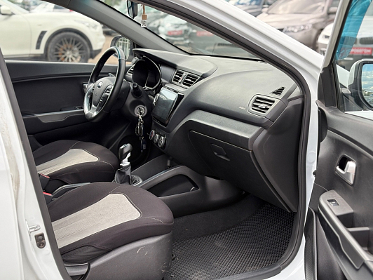Kia Rio Comfort Аудио, 2016 года, пробег 184000 км