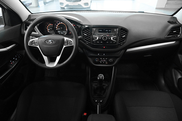 Lada (ВАЗ) Vesta Comfort, 2020 года, пробег 64000 км