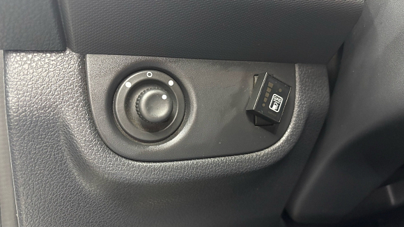 Renault Logan Luxe Privilege, 2017 года, пробег 95210 км
