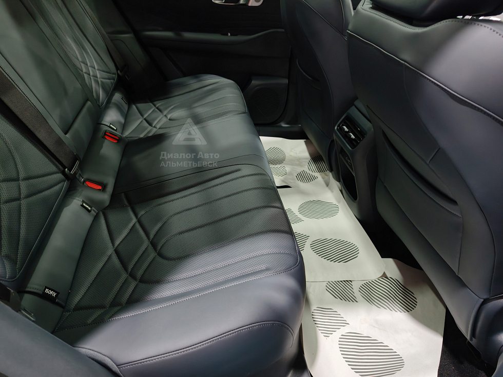 Geely EX5 EM-i Max, черный