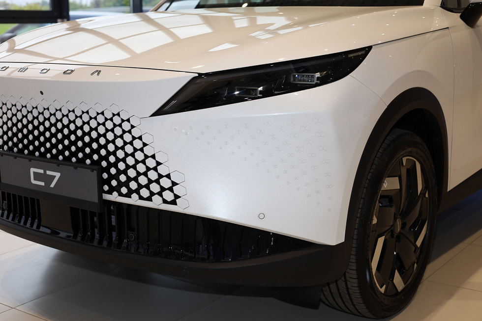 Omoda C7 Active, белый