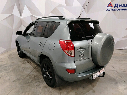 Toyota RAV4 Луна+, 2007 года, пробег 304500 км