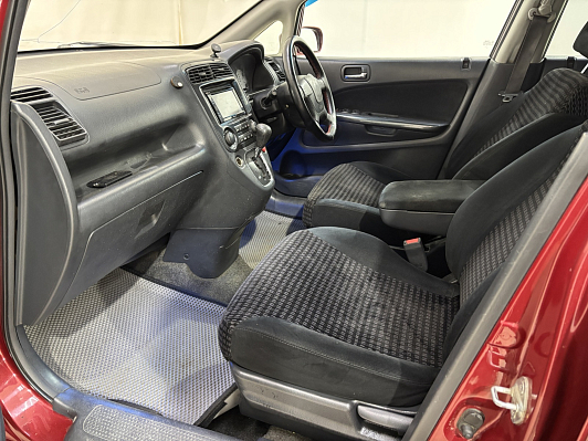 Honda Stream, 2002 года, пробег 394000 км