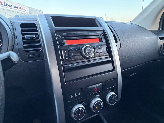 Nissan X-Trail XE, 2011 года, пробег 131700 км