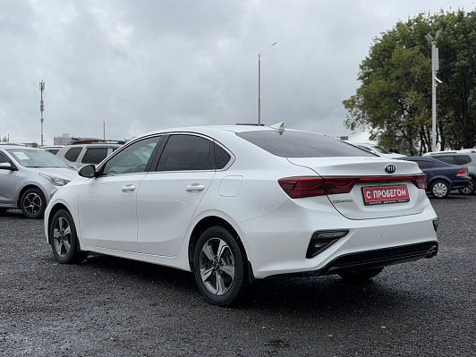 Kia Cerato Luxe, 2019 года, пробег 97407 км