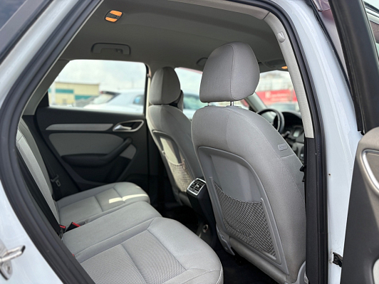 Audi Q3, 2013 года, пробег 209925 км