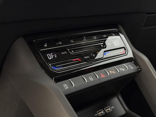 Skoda Karoq, 2025 года, пробег 4 км