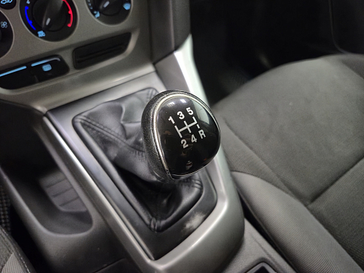 Ford Focus Trend, 2013 года, пробег 161231 км