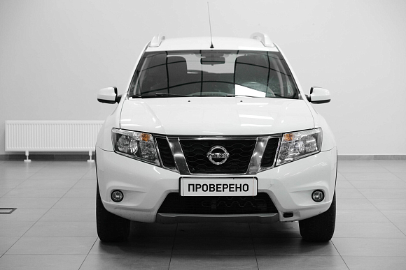 Nissan Terrano Elegance, 2021 года, пробег 100100 км