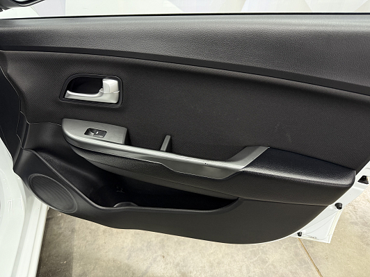 Kia Rio Luxe, 2013 года, пробег 171368 км