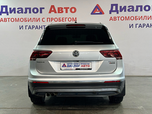 Volkswagen Tiguan, 2017 года, пробег 149000 км
