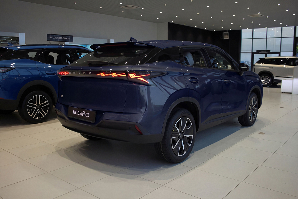 Omoda C5 Lifestyle, черный