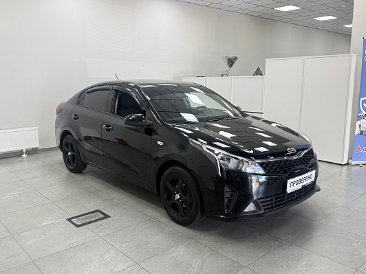 Kia Rio Luxe, 2021 года, пробег 102800 км