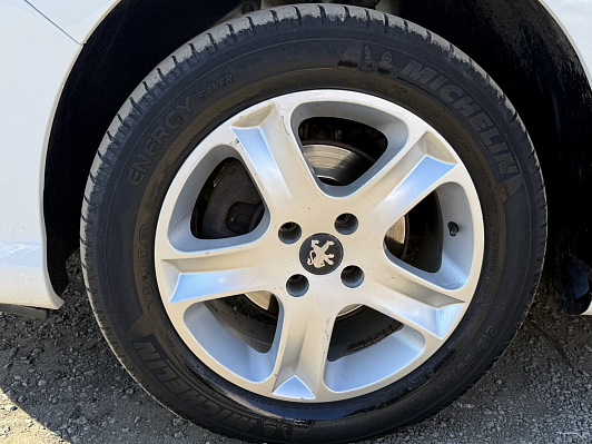 Peugeot 408 Style, 2013 года, пробег 149400 км