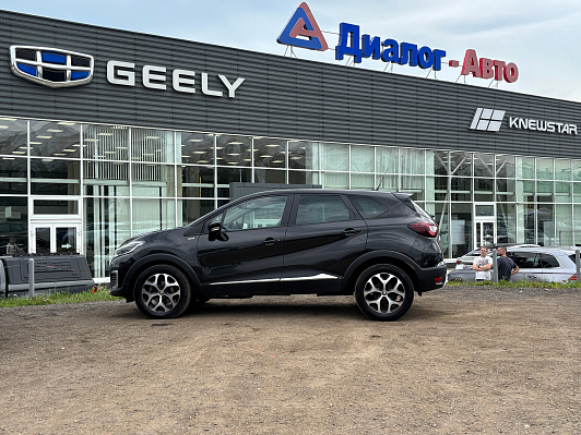 Renault Kaptur Extreme, 2019 года, пробег 32000 км