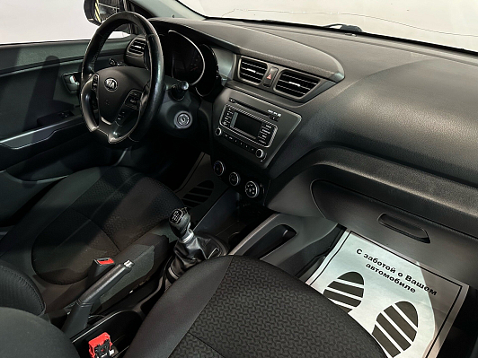 Kia Rio Luxe, 2015 года, пробег 145000 км