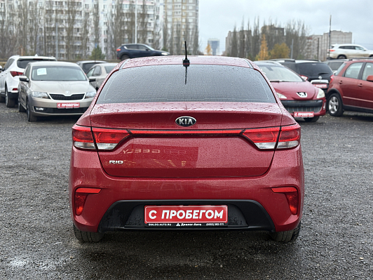 Kia Rio Luxe, 2019 года, пробег 149639 км