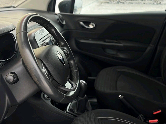 Renault Kaptur Drive, 2016 года, пробег 196872 км