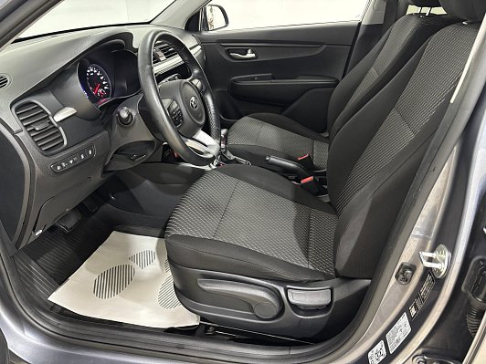 Kia Rio, 2019 года, пробег 57359 км