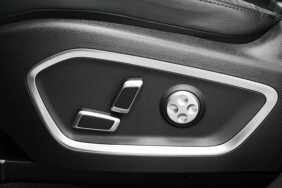 Geely Tugella Flagship, 2022 года, пробег 49000 км