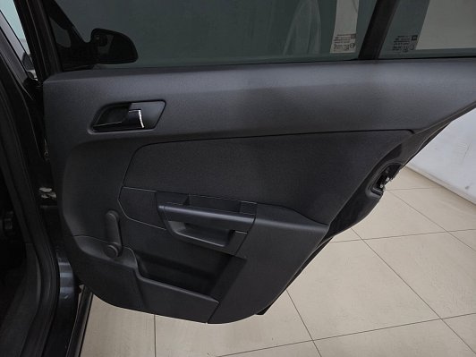 Opel Astra Enjoy, 2011 года, пробег 177658 км