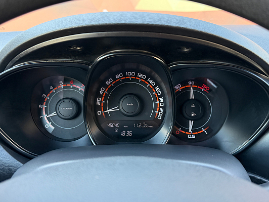 Lada (ВАЗ) Vesta Comfort, 2018 года, пробег 44900 км