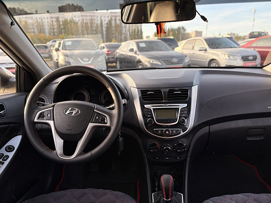 Hyundai Solaris Style, 2014 года, пробег 113200 км