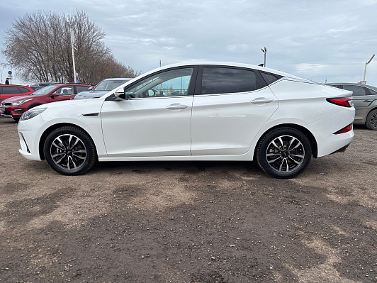 JAC J7 Люкс, 2022 года, пробег 75149 км
