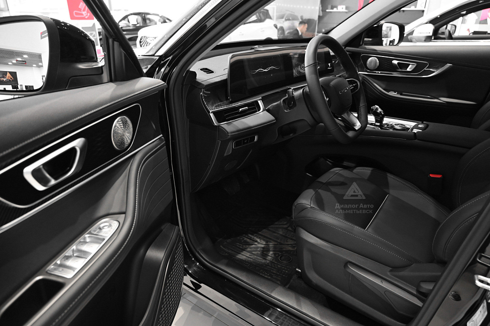 Chery Tiggo 7L Актив / Active, черный