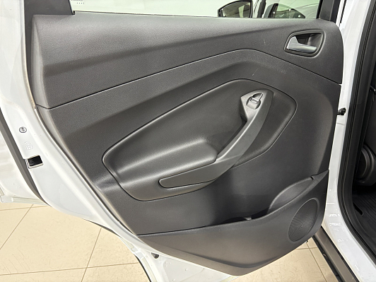 Ford Kuga Trend, 2017 года, пробег 206881 км