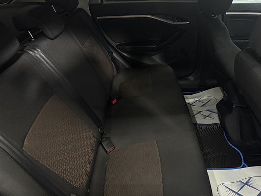 Lada (ВАЗ) Vesta Comfort, 2018 года, пробег 105313 км