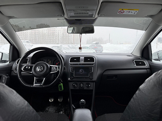 Volkswagen Polo Drive, 2018 года, пробег 135510 км