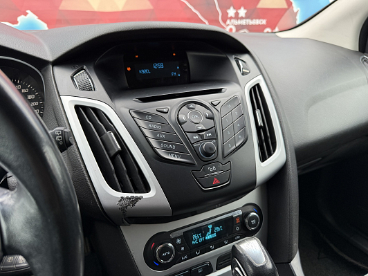 Ford Focus Titanium, 2012 года, пробег 286000 км